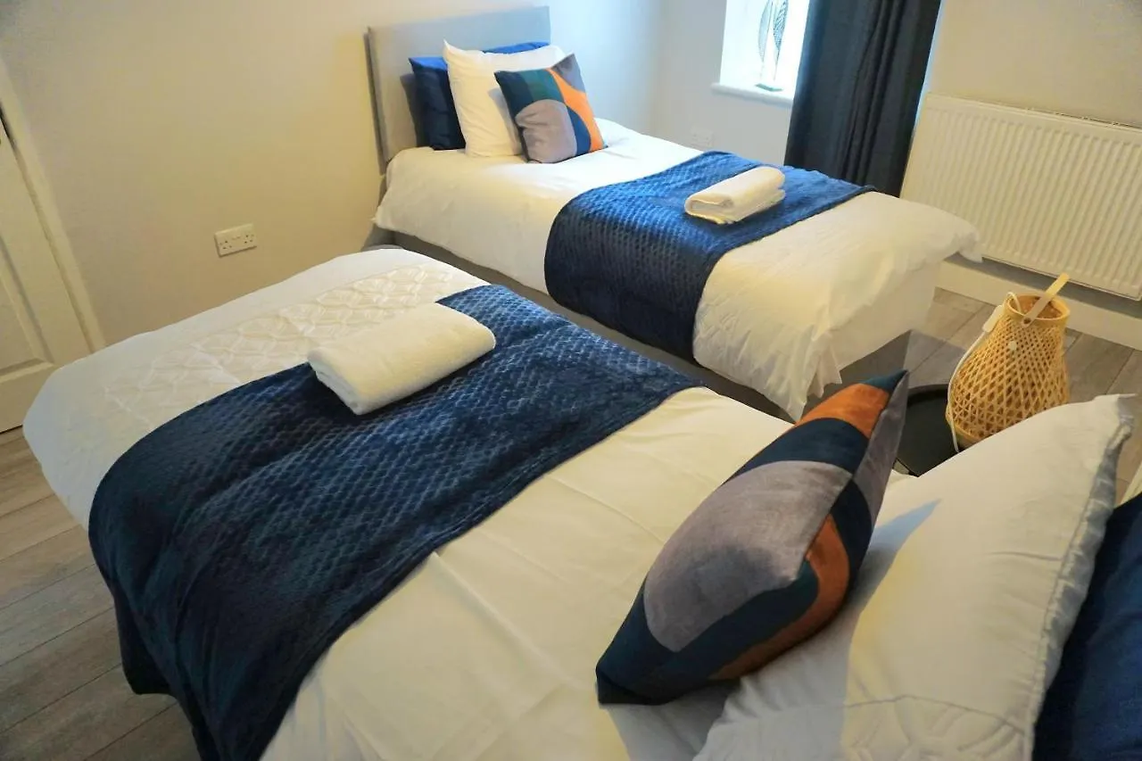 Stylish Apartment In London, E14