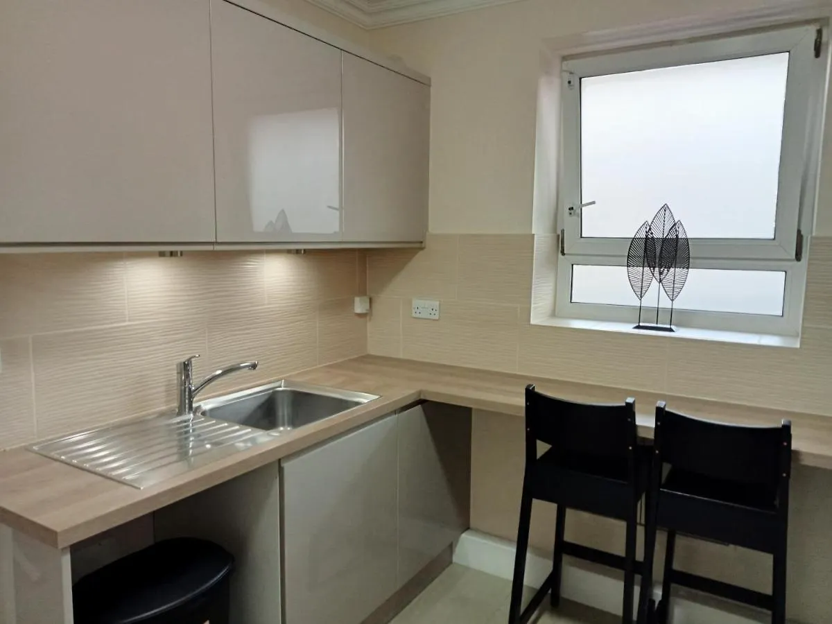 Stylish Apartment In London, E14 London