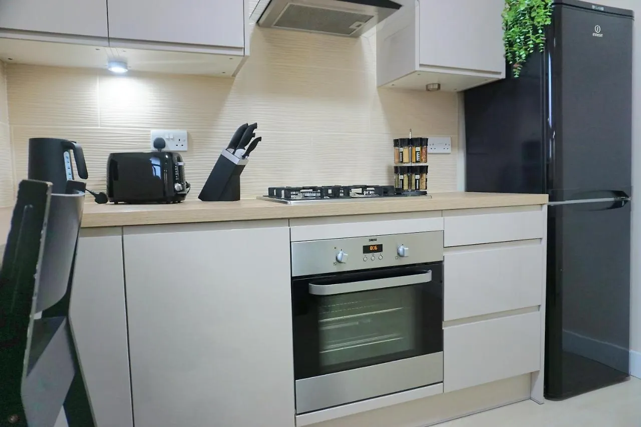 Stylish Apartment In London, E14 0*, London United Kingdom